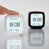 1 db 8,3*7,8*4 cm digitális ébresztőóra hőmérséklet páratartalom naptár hét háttérvilágítású asztali elektronikus óra 12/24 órás LED óra