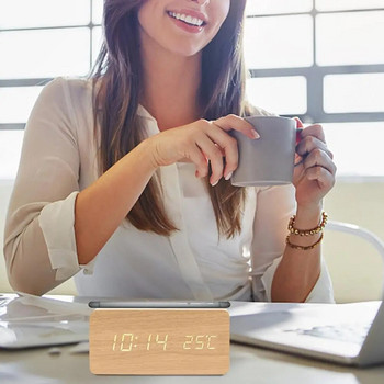 Настолен цифров часовник Дървен будилник Безжичен часовник за зареждане за маса Спалня Офис LED дисплей Термометър Влажност Часовник