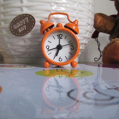 Creative Cute Mini Metal Μικρό Ξυπνητήρι Ηλεκτρονικό Μικρό Ξυπνητήρι