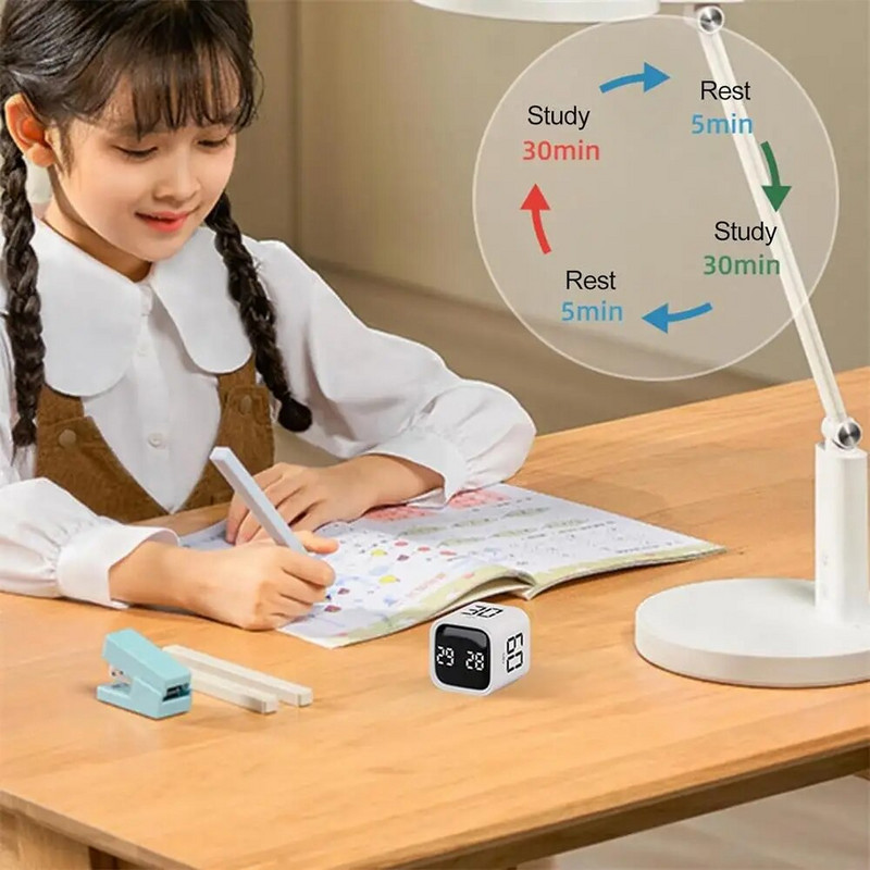 Кубичен таймер за производителност Сензор за гравитация Обръщащ се LED дисплей 4 предварително зададени времена Двойни режими Обратно отброяване Проучване на готвене Мини цифров таймер