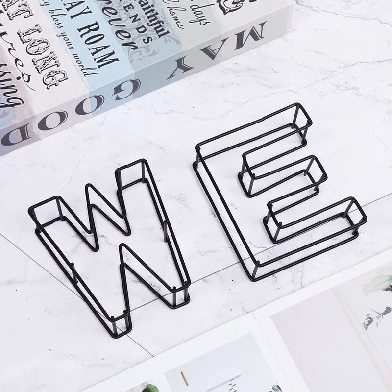 Нов индустриален стил от ковано желязо Табела с табела с азбука Метална куха буква Декорация на дома Кафене Украса Реквизит за снимки Парти доставка