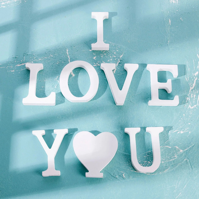 1db 10CM/8CM fehér fabetű angol ábécé barkácsolás, személyre szabott név Design Art Craft szabadon álló szív esküvői lakberendezés