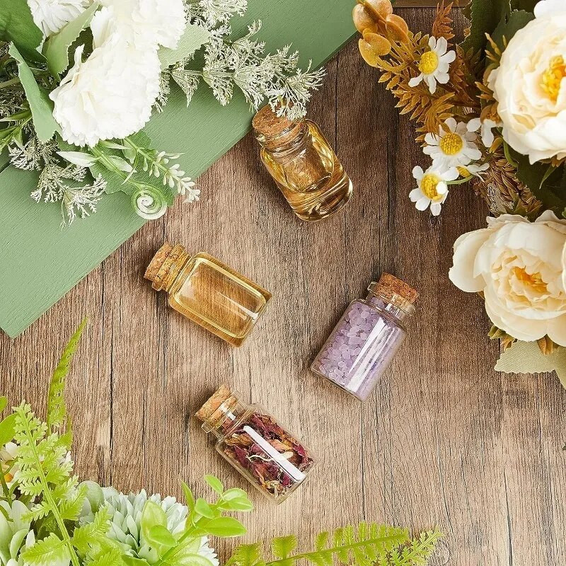 Mini üveg palack parafa átlátszó kívánságpalackkal, akasztós dekoráció Esküvői középső része Előnyök az üvegedényes esküvői dekoráció