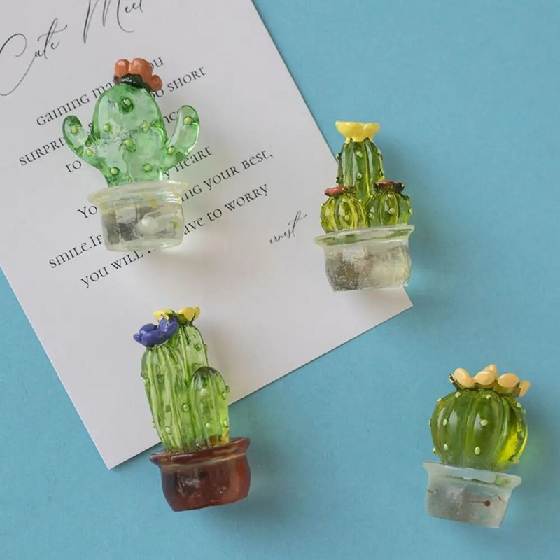 Könnyen használható kaktusz szobor Eredeti kézzel készített műgyanta asztali díszek nem fakulnak miniatűr figurák számítógép