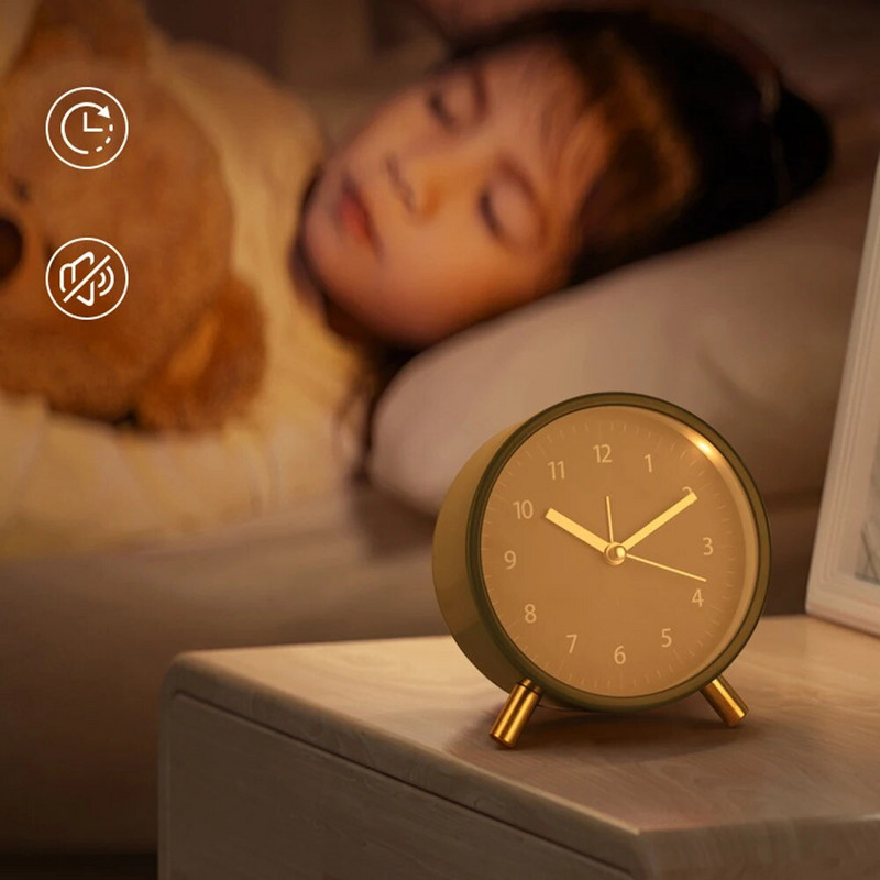 Elemes néma ébresztőóra háttérvilágítású fém borítással, skandináv stílusú óra, hálószoba dekoráció, karácsonyi ajándék, 4,5 hüvelykes