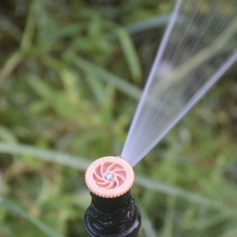 Felbukkanó locsolók Csere szórófúvókák 0-360 fokban állítható Kert Park Farm Fű Pázsit növények öntözőeszköz