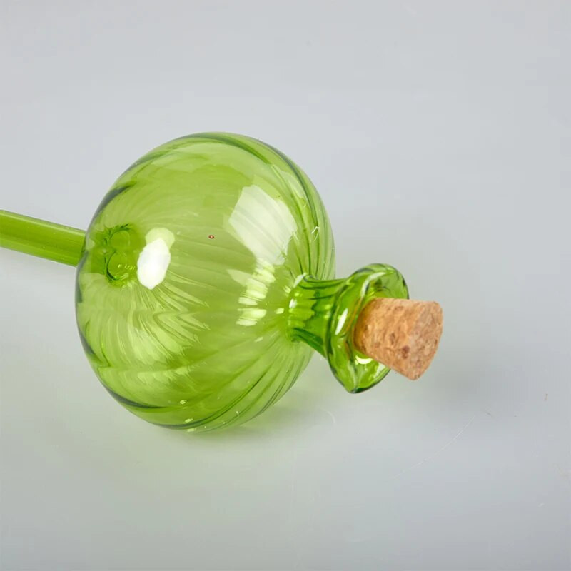 Taimede automaatne kastmisseade Klaas Taimede kastmisseade Vihmutus Aia lillede isekastmiskonteiner