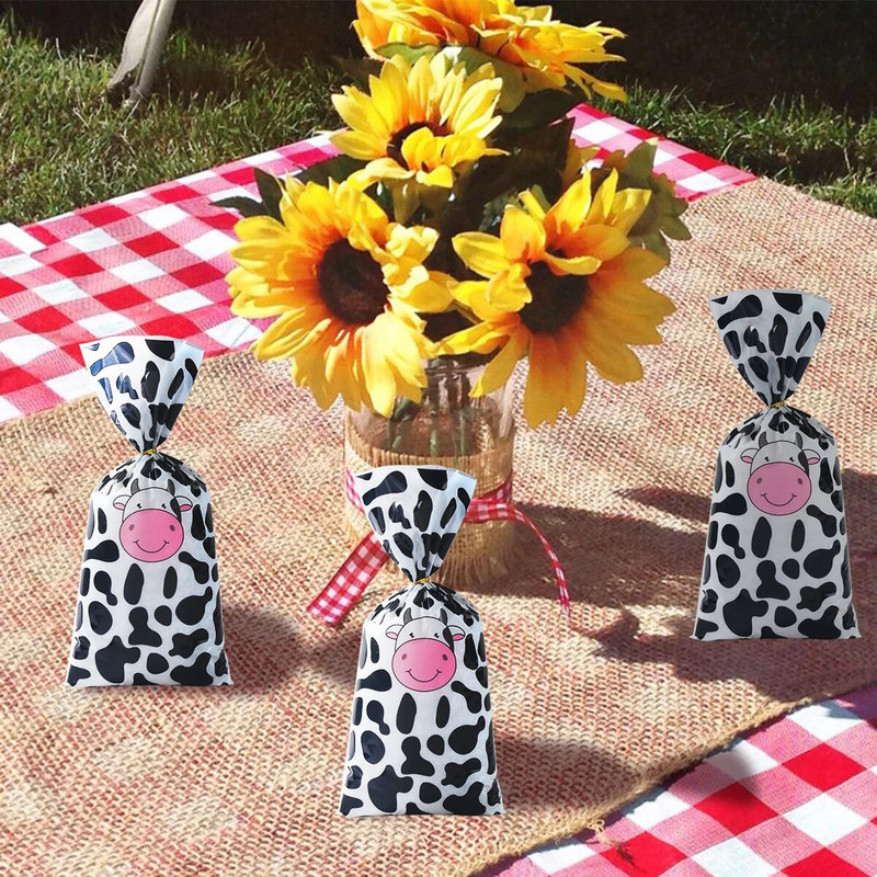 25/50 vnt. Karvių spaudinių skanėstų maišeliai Celofaniniai saldainių maišeliai Plastikiniai gėrybių laikymo maišeliai Ūkio gyvūnų vakarėliams skirtos gimtadienio šventės reikmenys