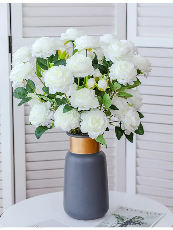 Europos stiliaus 3 galvų dirbtinių bijūnų gėlių puokštė namų sodo svetainei dekoruoti Vestuvių vakarėlio reikmenys netikros gėlės