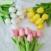 3-5 DB tulipán művirág Valódi érintésű csokor Hamis virágok Dekoráció esküvői kellékekhez Otthoni dekoráció Valentin-nap virágok