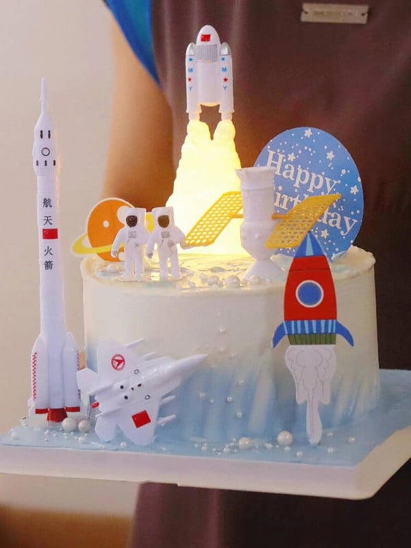 Ozdoba na tortu s astronautmi, vesmír, narodeninová dekorácia, chlapec, rock, astronaut, dekorácia torty, planéta, UFO, detské párty nástroje, bábätková sprcha
