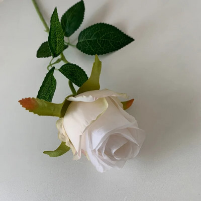 10 vnt dirbtinių šilko rožių Dirbtinės gėlės namų dekoravimo aksesuarai netikros rožių puokštė Vestuvių dekoras Vakarėlio stalas gėlių ornamentas