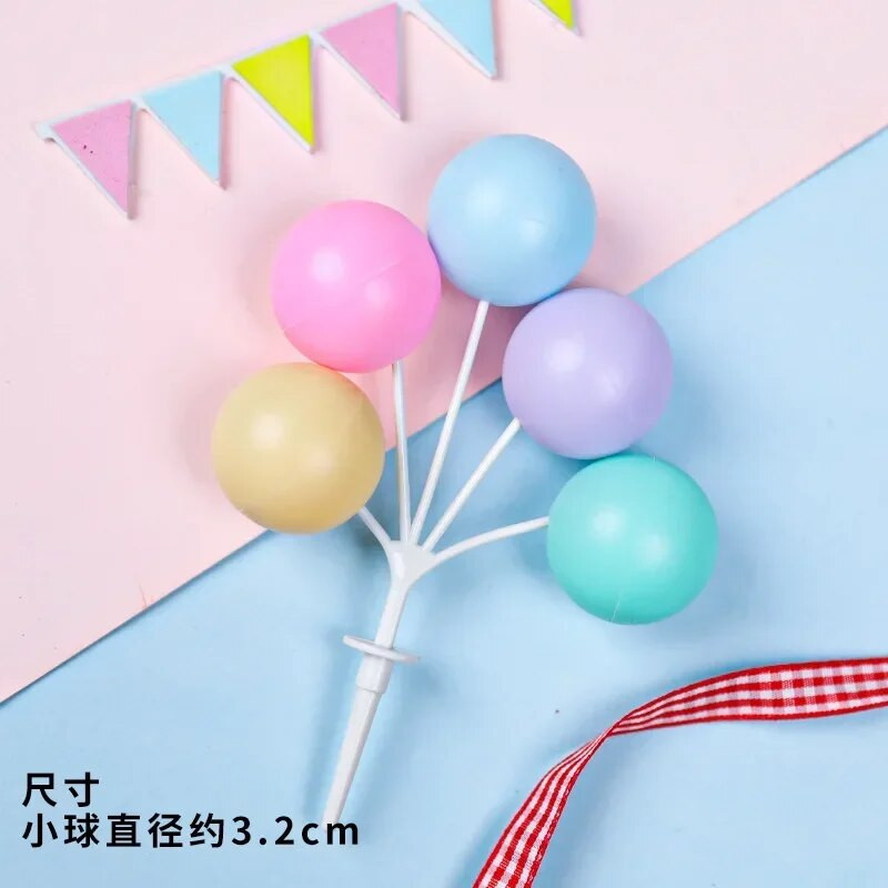 Farebné balónové ozdoby na tortu, kreatívne makaróny, farebná dekorácia na tortu, farebné cukríky, narodeninová ozdoba na muffiny, dekorácia torty