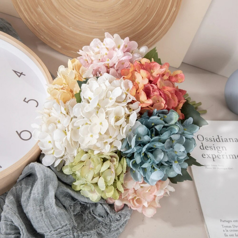 Mesterséges hortenzia virág ág hamis levelekkel selyem virágok otthoni esküvői kertbe barkács csokor dekoráció virágok