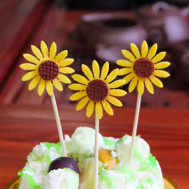 Ofertă fierbinte Decorație pentru tort de aniversare cu floarea-soarelui și inserare de carduri Decorare de masă pentru deserturi pentru petrecerea de aniversare.