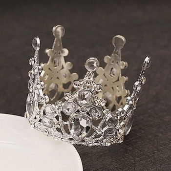 1PC Булчински сватбени диадеми Crystal Little Crown Brithday Cake Печене Декоративни бижута за глава Детски малки аксесоари за коса