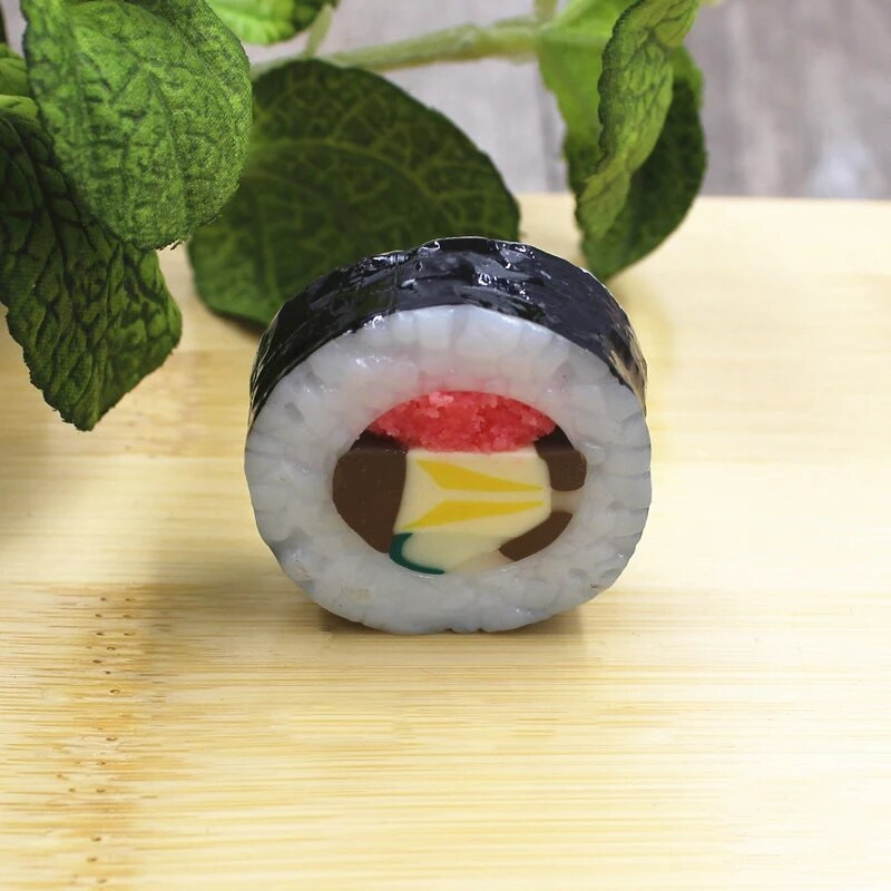 Simulacija lososa Onigiri Model alge Rolada riže Sushi Umjetna lažna hrana Fotografija Rekviziti Dekoracija Dječje igračke