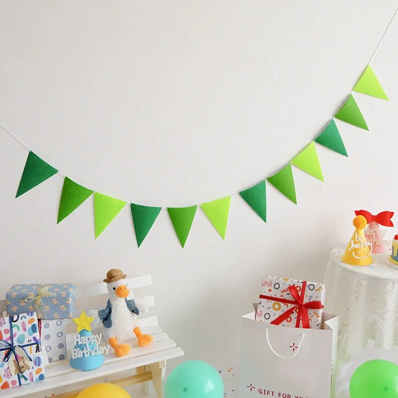 4M farebné plstené látkové vlajky, vianočné narodeninové vlajky, bannery, svadobné závesné bannery, párty girlandy na bytové dekorácie.