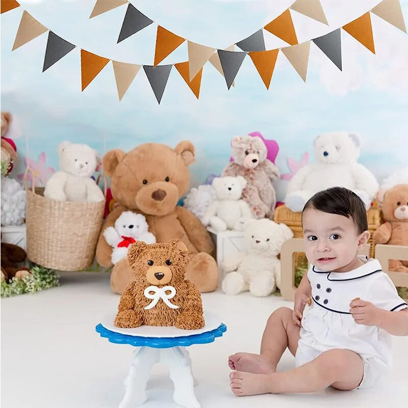 Hnedá béžová rustikálna svadobná dekorácia, plstená vlajka, trojuholníková vlajka, stuha, lesný medveď, zavinovačka na detskú oslavu