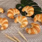 1 бр., PU, Хляб с кроасан със златна лава с висока симулация, Фалшив европейски газиран хляб, Хранителни играчки, Декор на витрина за модел