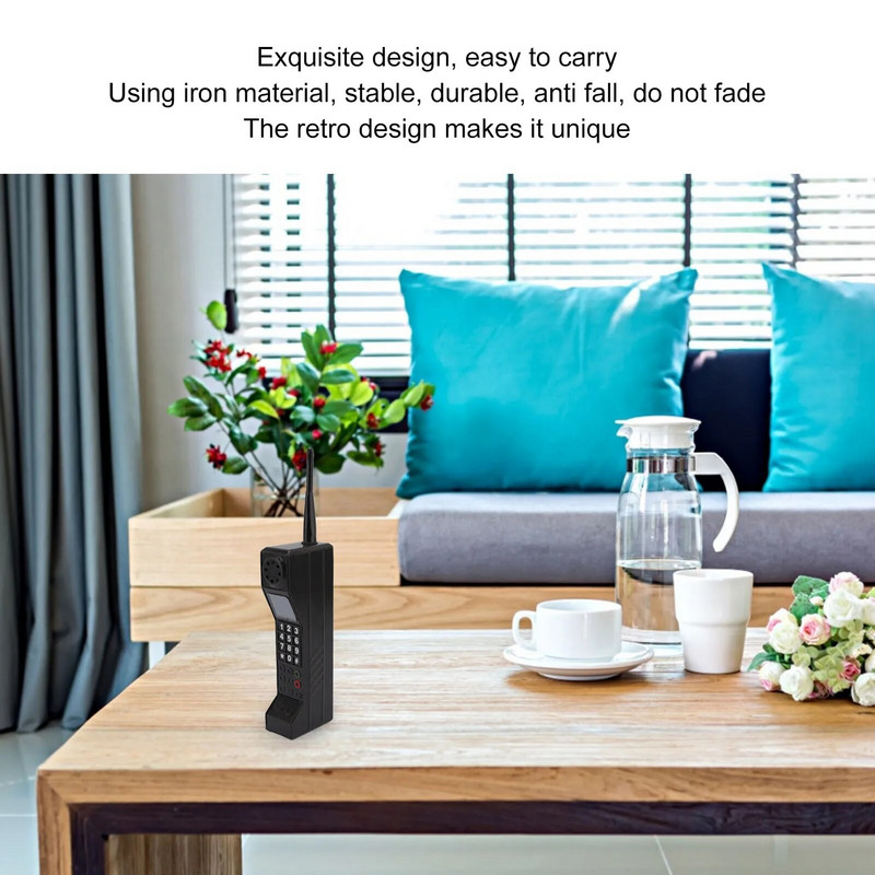 Retro ukras od cigle za mobitel, starinski model mobilnog telefona, simulacija, fotografski rekviziti, stilizirani ukrasi, mini telefon