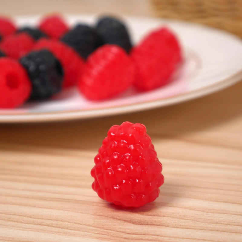 10 ks Rimulation Červená malinová dekorácia torty Simulácia malých ovocných modelov Falošné jahodové modely Torta DIY dekoračné rekvizity