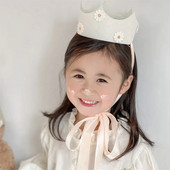 White Crown Daisy Sünnipäevapeomüts Vildist kangast Sünnipäevapeo kaunistustarvikud 1-aastase beebipäeva kingitus fotokabiini rekvisiidid