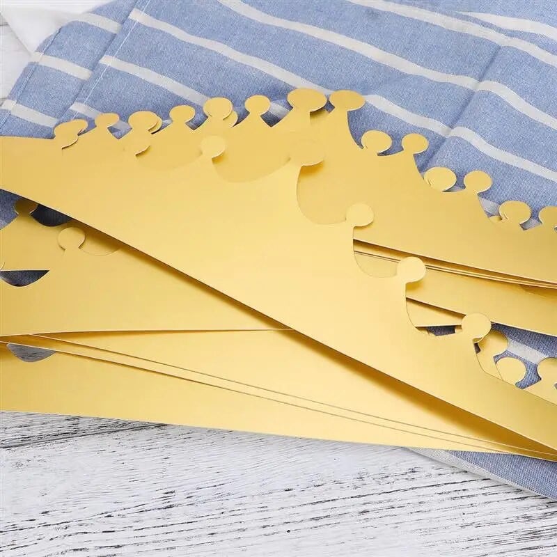 12 ks detských papierových korunových párty klobúkov na fotenie na oslavu narodenín, tému večierkov, detskej sprchy, svadobnej sprchy.