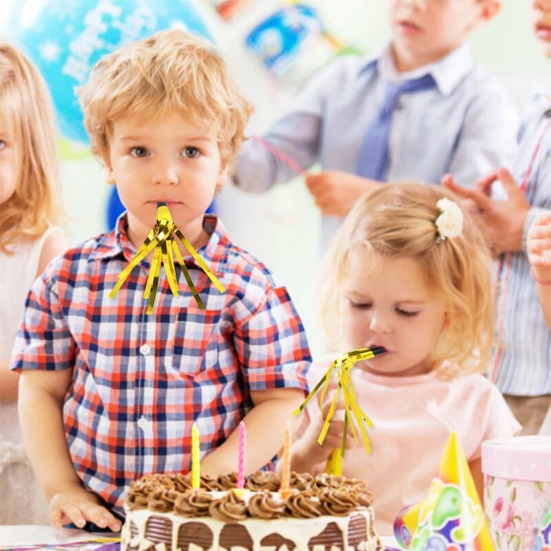 24 buc. Producători de zgomot din aur Fluieruri Fluieruri Producător de zgomot Fluier sclipici Metalic Produse de zgomot cu franjuri Rechizite pentru favoruri de petrecere Jucărie pentru copii