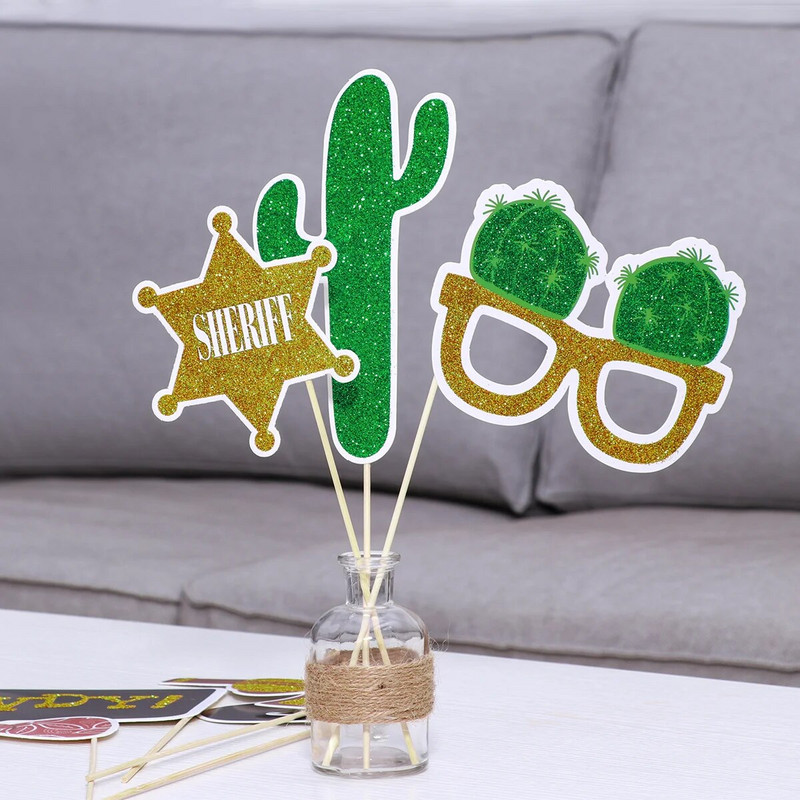 18 bucăți Wild West Western Photo Booth Props Petrecere cu bețe de lemn și Strike a Pose Sign