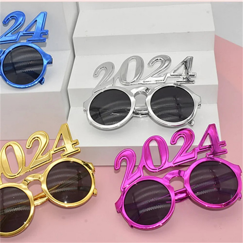 2024. Nova godina, svjetlucavi puder, naočale u obliku srca, ukrasi za sretnu novu godinu, božićni ukrasi za zabavu, okviri za naočale za odraslu djecu
