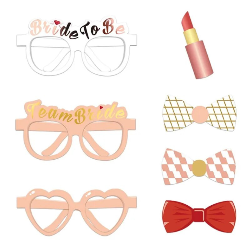 Mireasa va fi recuzita pentru cabina foto de nunta Cabina foto tocmai casatorita Decoratiuni pentru petreceri de gaina Echipa dus de nunta Aprovizionare pentru petrecerea burlacilor