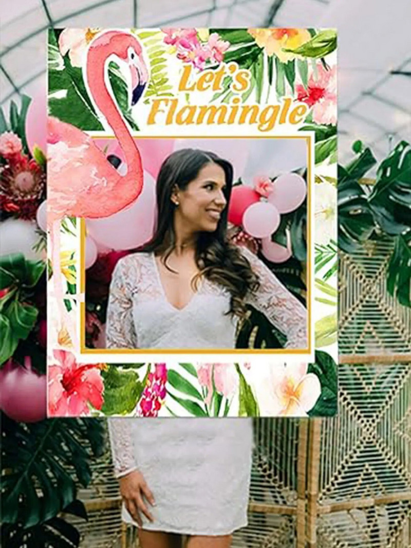 Rekvizita na svadobnú oslavu s plameniakmi LaVenty, fotobúdka s tropickými plameňmi a rozlúčkou so slobodou