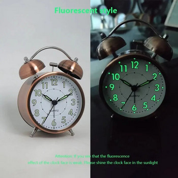 Скандинавски винтидж метален будилник Детски безшумен английски настолен часовник Настолен минималистичен светещ часовник за спалня за студенти