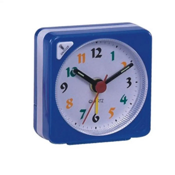 Класически мини алармен часовник с батерии Малък часовник за пътуване Sauqre със светлина и функция за отлагане за домашна спалня