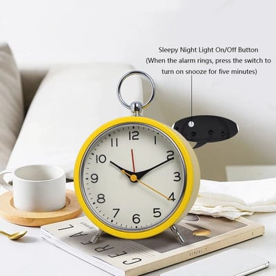 Európai stílusú fém szundi ébresztőóra egyszerű függőgyűrűvel, kvarc asztali óra, kreatív világító diák mutató óra (sn
