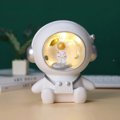 Astronauti rahakast Käsitsi valmistatud hoiupõrsas lauakuju öövalgustid LED kodukaunistused laste mänguasjad loomingulised kingitused õpilastele