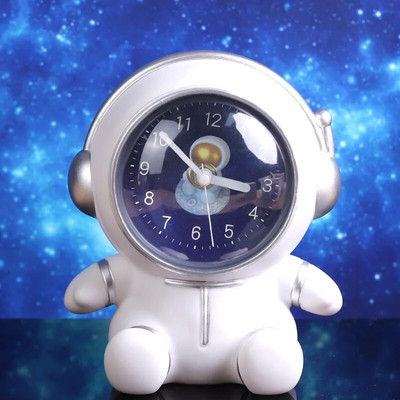 Astronauti rahakast Käsitsi valmistatud hoiupõrsas lauakuju öövalgustid LED kodukaunistused laste mänguasjad loomingulised kingitused õpilastele
