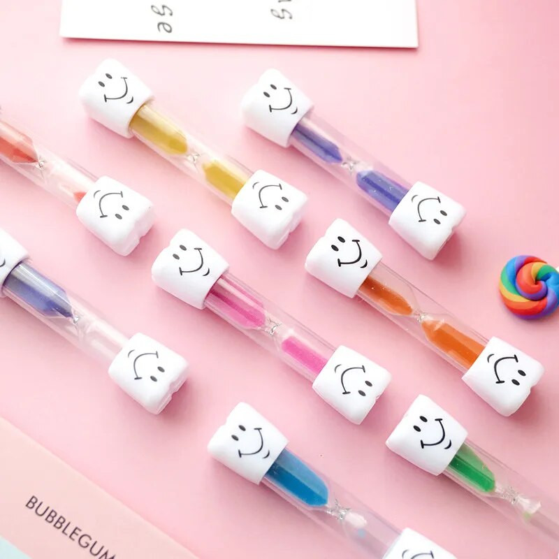 Naeratav nägu Hammaste harjamine Liivakell 3-minutilise hambaravi liiva ajamõõtja Liivaklaas Liivakell lastele Lastele Kingituste kaunistamine Avaleht