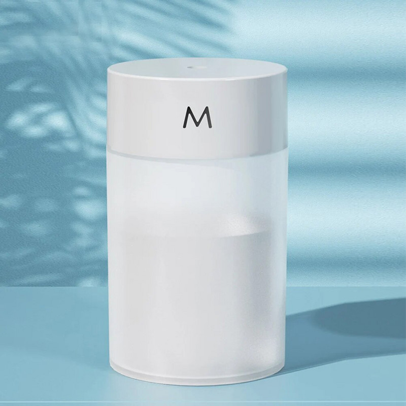 Nešiojamas oro drėkintuvas Ultragarsinis 260ml Mini automobilių drėkintuvas Aromaterapinis difuzorius Purškiklis USB eterinių aliejų purkštuvas LED lempa