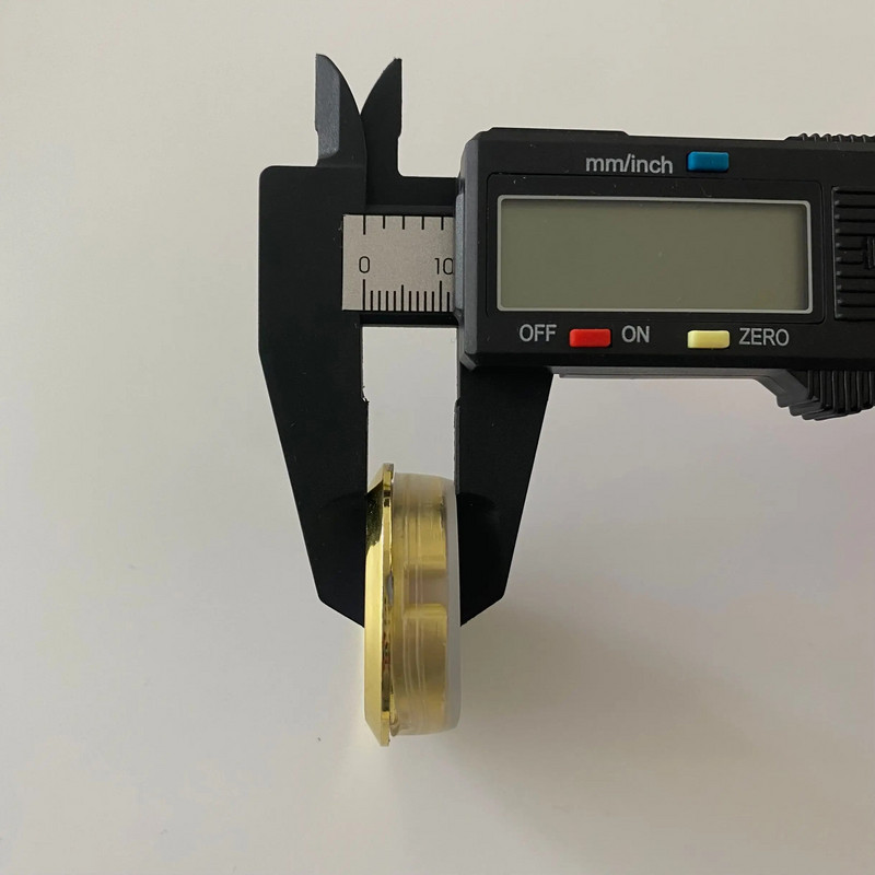 38 mm ümmargune kella, rooma numbritega miniatuurne kvartskella liikumismehhanismi sisestus sisseehitatud isetegemiseks