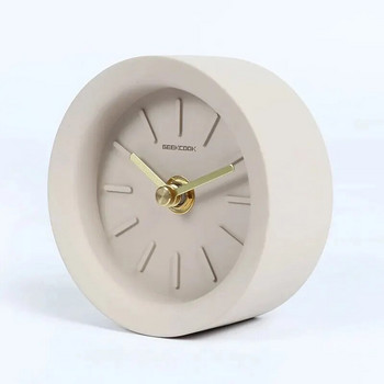 Семпъл часовник със седалка в скандинавски индустриален стил Малка черупка с кукувица Жълта медна показалка Декоративен прост стил Захранван от батерии