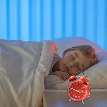 Ретро настолен часовник Ретро будилник Захранван от батерии с подсветка Детски будилник за момчета Момичета Деца Деца Тийнейджъри Възрастни