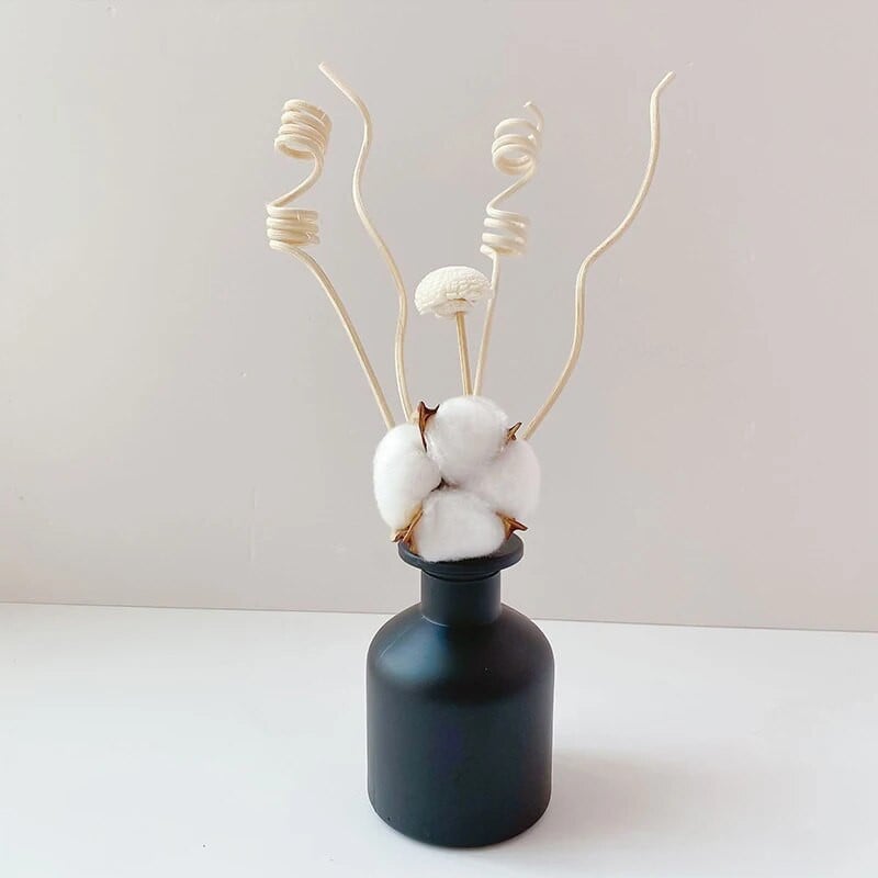 1 komplekt hajutipulgad Lillede aroomiteraapia rotangist tulevaba aroomi hajutipulgad Kodu Elutuba Aromaatsed viirukitarbed