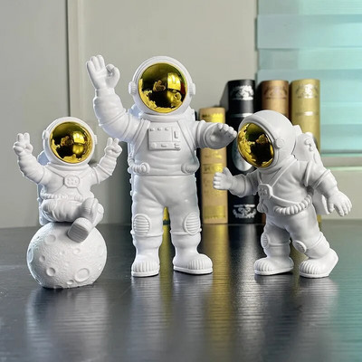 3Pcs Creative Resin Astronaut Ornament Figure Statue Spaceman Desktop Decor Modeling Детски подарък Декорация на дома