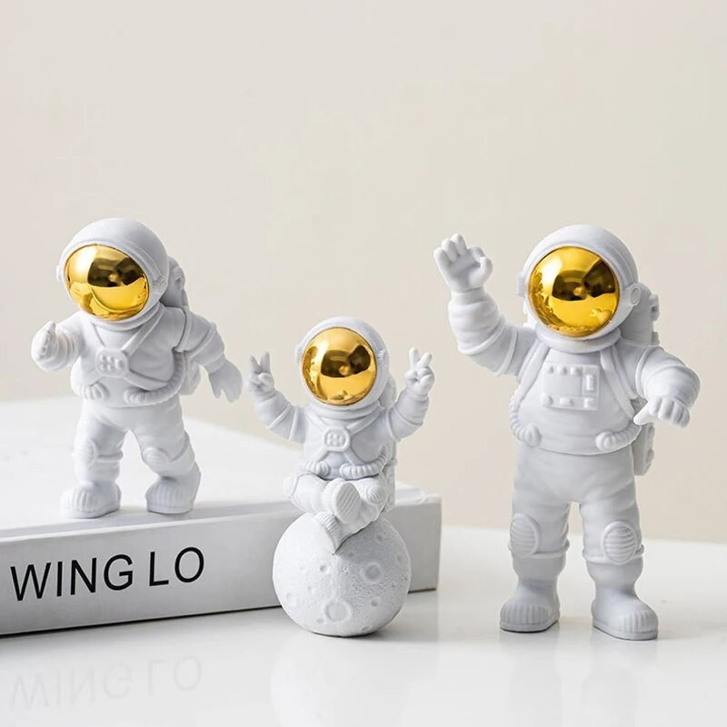 3 bucăți creative din rășină astronaut ornament Statuie Spaceman Desktop Decor Modelare Cadou pentru copii Decorare acasă