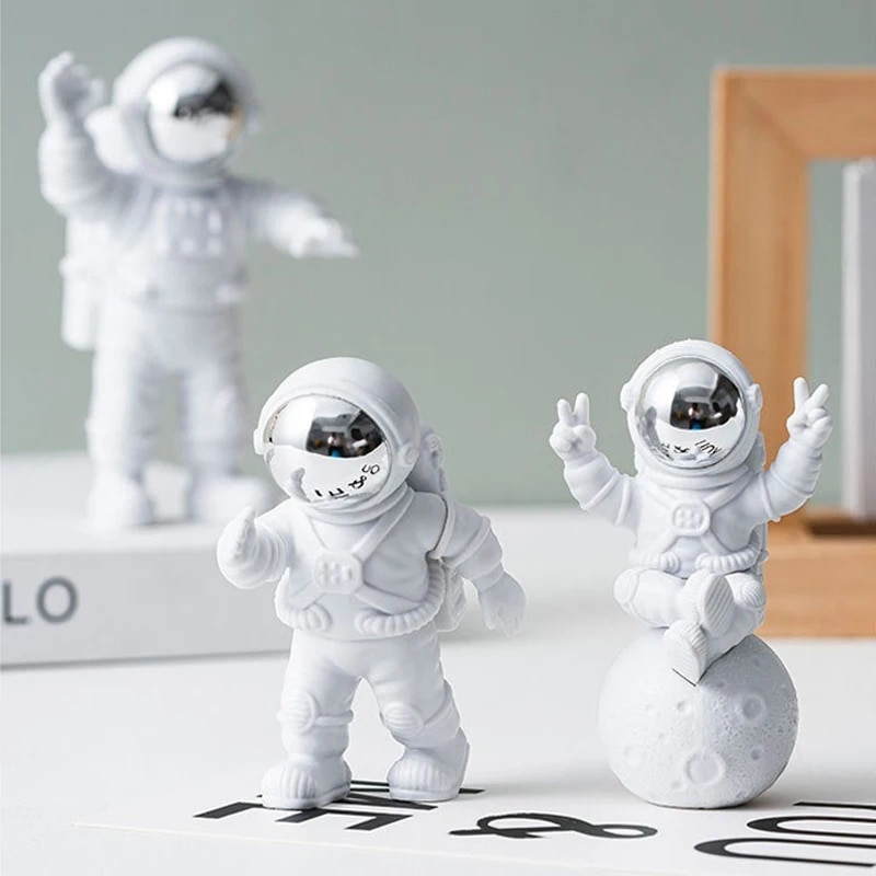 3 bucăți creative din rășină astronaut ornament Statuie Spaceman Desktop Decor Modelare Cadou pentru copii Decorare acasă