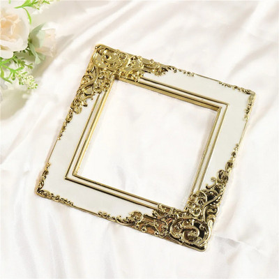 1 tk Retro Golden Resin Mini fotoraam Ornamendid Vintage väikesed ehted Positsioneeriv raam Ehted Kuva Rekvisiidid Kodukaunistus