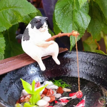 Фигурка за риболов на котки Котешка скулптура Седнала риболовна малка сладка котка Орнамент от смола Декоративно обзавеждане за дома на аквариума