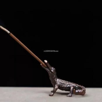 Антични бронзови миниатюрни фигурки на крокодил Винтидж месингова мини статуя на алигатор Орнаменти за бюро Декорация на дома Фън Шуй Занаяти